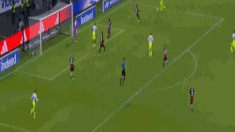 东契奇旧地战旧主表现抢眼，湖人以107-99击败独行侠，詹姆斯末节爆发独得16分，全场27+12